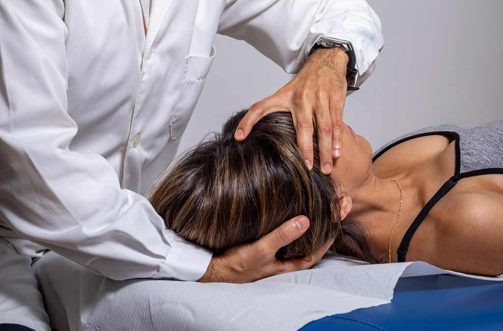 Terapia manual e exercício: os dois aliados no tratamento da sua dor!
